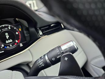 Land Rover Range Rover Evoque 2.0 D180 First Edition Auto 4WD Euro 6 (s/s) 5dr