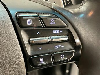 Hyundai IONIQ 1.6 h-GDi Premium DCT Euro 6 (s/s) 5dr