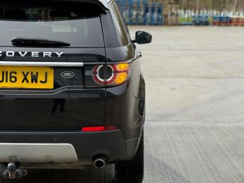 Land Rover Discovery Sport 2.0 TD4 HSE Luxury Auto 4WD Euro 6 (s/s) 5dr