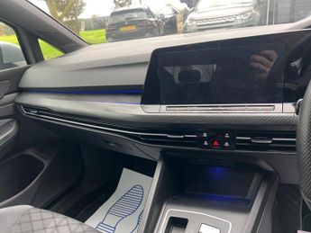 Volkswagen Golf 2.0 TDI R-Line DSG Euro 6 (s/s) 5dr