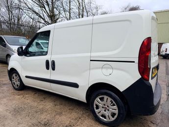 Fiat Doblo 1.3 JTD MultiJetII 16v Panel Van 4dr Diesel Manual L1 H1 (133 g/