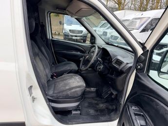 Fiat Doblo 1.3 JTD MultiJetII 16v Panel Van 4dr Diesel Manual L1 H1 (133 g/