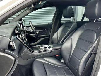 Mercedes-Benz GLC 2.1 GLC 220 D 4Matic AMG Line Premium+ Auto 4WD 5dr