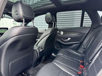 Mercedes-Benz GLC 2.1 GLC 220 D 4Matic AMG Line Premium+ Auto 4WD 5dr