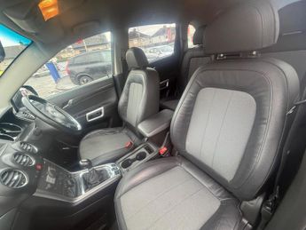 Vauxhall Antara 2.2 CDTi Exclusiv 2WD Euro 5 (s/s) 5dr