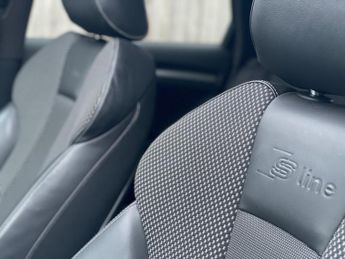 Audi A3 1.4 TFSI S line Sportback S Tronic Euro 5 (s/s) 5dr