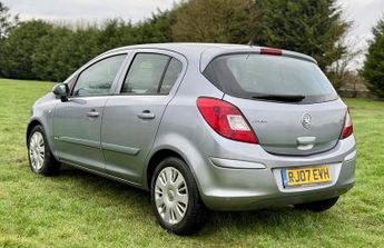 Vauxhall Corsa 1.4i 16v Club 5dr