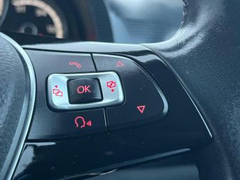 Volkswagen e-up! 36.8kWh e-up! Auto 5dr