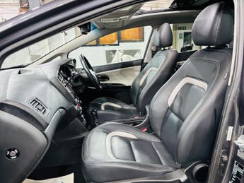 Kia Ceed 1.6 GDi 4 Tech DCT Euro 5 5dr
