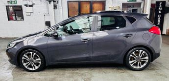 Kia Ceed 1.6 GDi 4 Tech DCT Euro 5 5dr