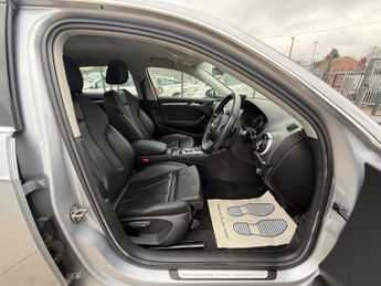 Audi A3 1.4 TFSI e-tron Sportback e-S Tronic Euro 6 5dr 8.8kWh