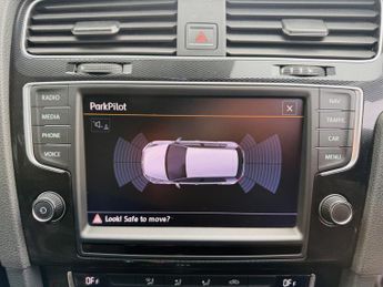 Volkswagen Golf 2.0 TSI BlueMotion Tech GTI Hatchback 5dr Petrol DSG Euro 6 (s/s