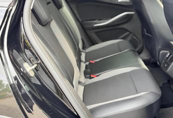 Vauxhall Grandland X 1.2 Turbo Sport Nav Auto Euro 6 (s/s) 5dr