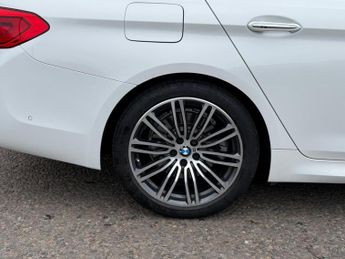 BMW 5 Series 2.0 520d M Sport Touring Auto Euro 6 (s/s) 5dr