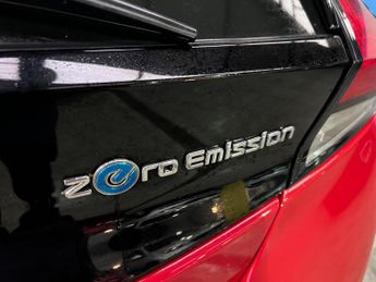 Nissan Leaf 40kWh Acenta Auto 5dr