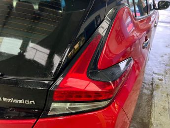 Nissan Leaf 40kWh Acenta Auto 5dr