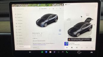 Tesla Model Y (Dual Motor) Long Range SUV 5dr Electric Auto 4WDE (384 bhp)