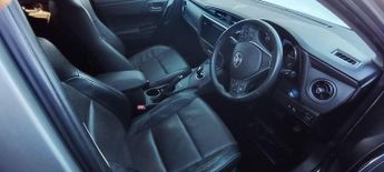 Toyota Auris 1.8 VVT-h Excel Hatchback 5dr Petrol Hybrid CVT Euro 6 (s/s) (13