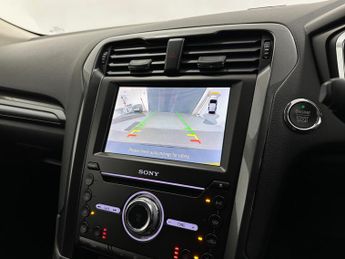 Ford Mondeo 2.0 TiVCT Titanium Edition CVT Euro 6 (s/s) 5dr (17 inch Alloys)