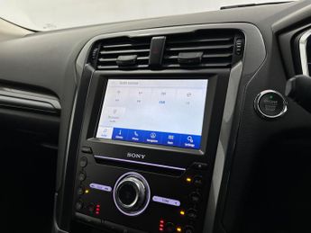 Ford Mondeo 2.0 TiVCT Titanium Edition CVT Euro 6 (s/s) 5dr (17 inch Alloys)