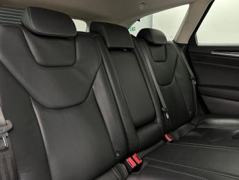 Ford Mondeo 2.0 TiVCT Titanium Edition CVT Euro 6 (s/s) 5dr (17 inch Alloys)