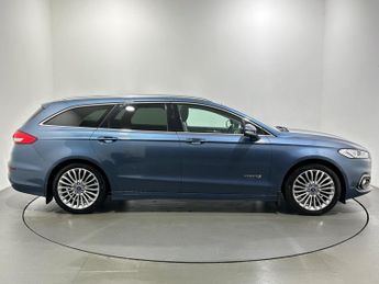 Ford Mondeo 2.0 TiVCT Titanium Edition CVT Euro 6 (s/s) 5dr (17 inch Alloys)