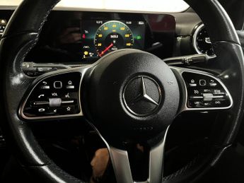 Mercedes-Benz A Class 1.5 A180d Sport 7G-DCT Euro 6 (s/s) 5dr