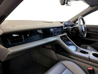 Porsche Taycan Performance Plus 93.4kWh Saloon 4dr Electric Auto RWD (11kW Char