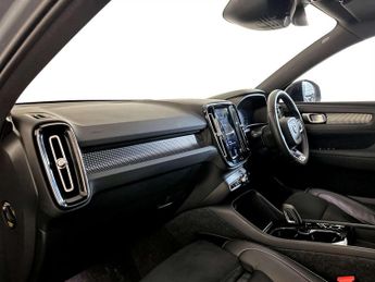 Volvo XC40 1.5h T4 Recharge 10.7kWh R-Design SUV 5dr Petrol Plug-in Hybrid 