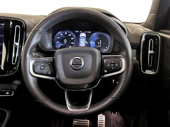 Volvo XC40 1.5h T4 Recharge 10.7kWh R-Design SUV 5dr Petrol Plug-in Hybrid 