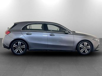 Mercedes-Benz A Class 2.0 A180d Sport Hatchback 5dr Diesel Manual Euro 6 (s/s) (116 ps