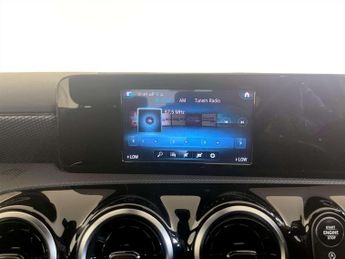 Mercedes-Benz A Class 2.0 A180d Sport Hatchback 5dr Diesel Manual Euro 6 (s/s) (116 ps