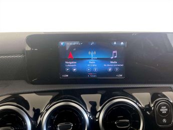 Mercedes-Benz A Class 2.0 A180d Sport Hatchback 5dr Diesel Manual Euro 6 (s/s) (116 ps