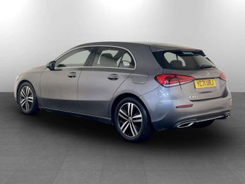 Mercedes-Benz A Class 2.0 A180d Sport Hatchback 5dr Diesel Manual Euro 6 (s/s) (116 ps