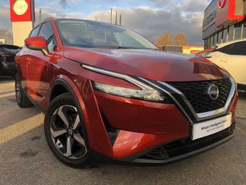 Nissan Qashqai 1.3 DiG-T MH 158 N-Connecta 5dr Xtronic