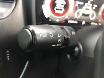 Nissan Qashqai 1.3 DiG-T MH 158 N-Connecta 5dr Xtronic