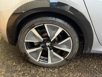Peugeot E-208 50kWh GT Premium Auto 5dr