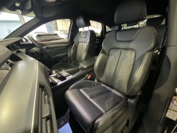 Audi E-Tron S LINE 55 QUATTRO