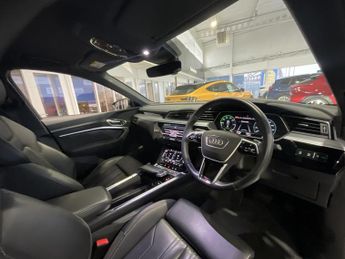 Audi E-Tron S LINE 55 QUATTRO