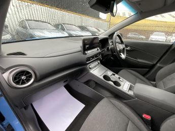 Hyundai Kona PREMIUM EV