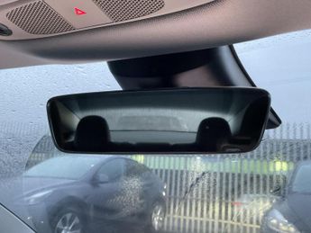 Tesla Model 3 STANDARD RANGE +