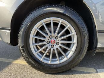 Jaguar I-Pace EV400 S