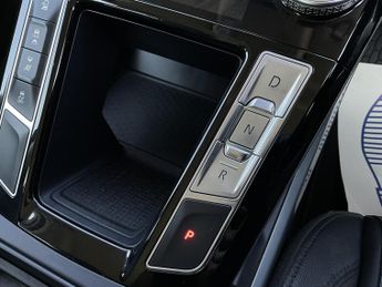 Jaguar I-Pace EV400 S