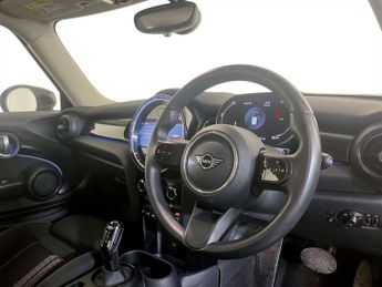 MINI Electric Hatch Cooper SE 32.6kWh Level 1 Hatchback 3dr Electric Auto (184 ps)