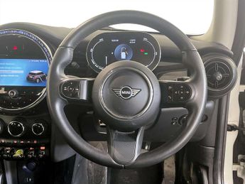 MINI Electric Hatch Cooper SE 32.6kWh Level 1 Hatchback 3dr Electric Auto (184 ps)