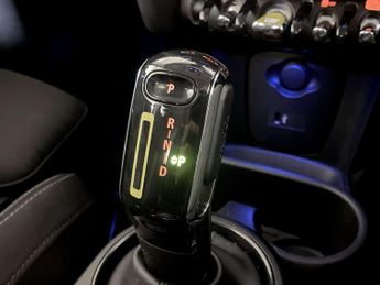 MINI Electric Hatch Cooper SE 32.6kWh Level 1 Hatchback 3dr Electric Auto (184 ps)