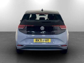 Volkswagen ID.3 Pro Performance 58kWh Life Hatchback 5dr Electric Auto (204 ps)