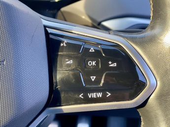 Volkswagen ID.4 Pro Performance 77kWh 1ST Edition Auto 5dr