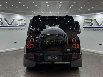 Land Rover Defender 110 3.0 D250 MHEV S Auto 4WD Euro 6 (s/s) 5dr