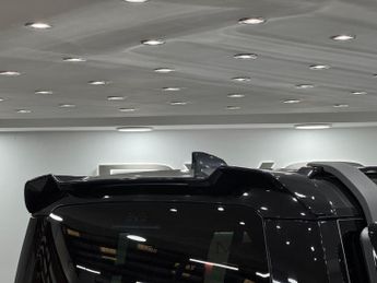 Land Rover Defender 110 3.0 D250 MHEV S Auto 4WD Euro 6 (s/s) 5dr